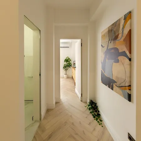 Elegant 1br - Old Town Sapphire - River View Apartament
