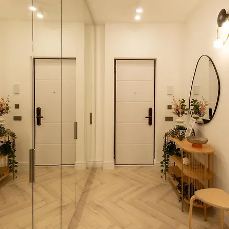 Elegant 1br - Old Town Sapphire - River View *