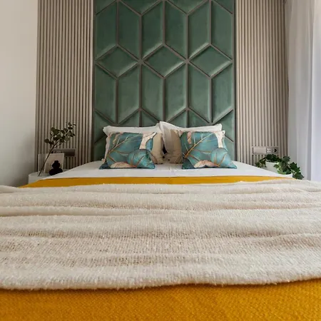 Elegant 1br - Old Town Sapphire - River View * Βουκουρέστι