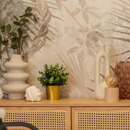 Elegant 1br - Old Town Sapphire - River View *