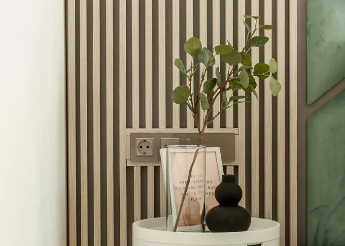 Elegant 1br - Old Town Sapphire - River View Apartamento Bucareste