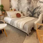 Elegant 1br - Old Town Sapphire - River View Apartment Bucharest