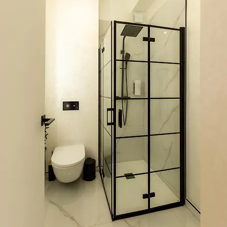 Elegant 1br - Old Town Sapphire - River View * Bukarest