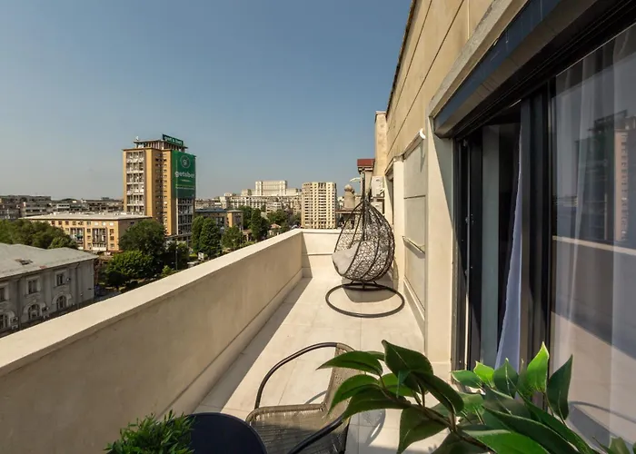 Elegant 1br - Old Town Sapphire - River View Apartment